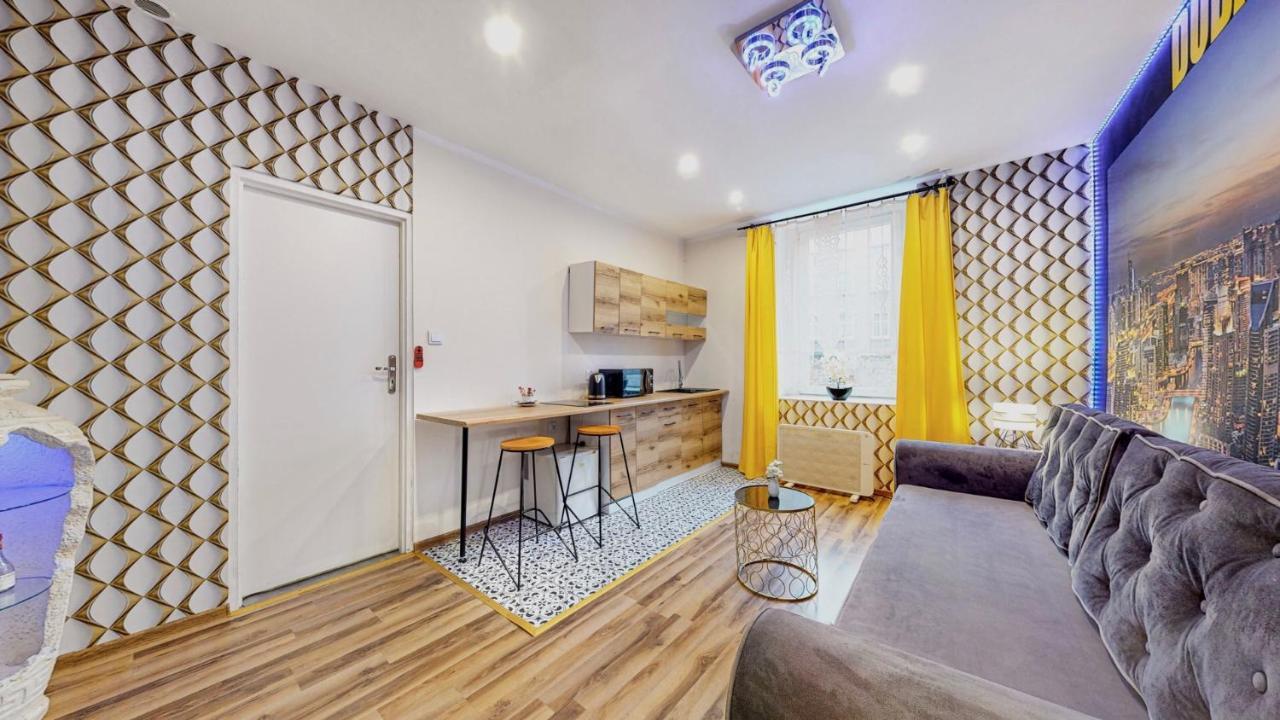 Dubai Marina De Lux Apartment บือตอม ภายนอก รูปภาพ